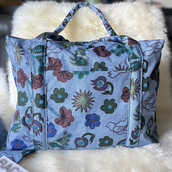 NWT Baggu Regular Cloud Carry-on - Digital Denim Birds - Picture 2 of 8